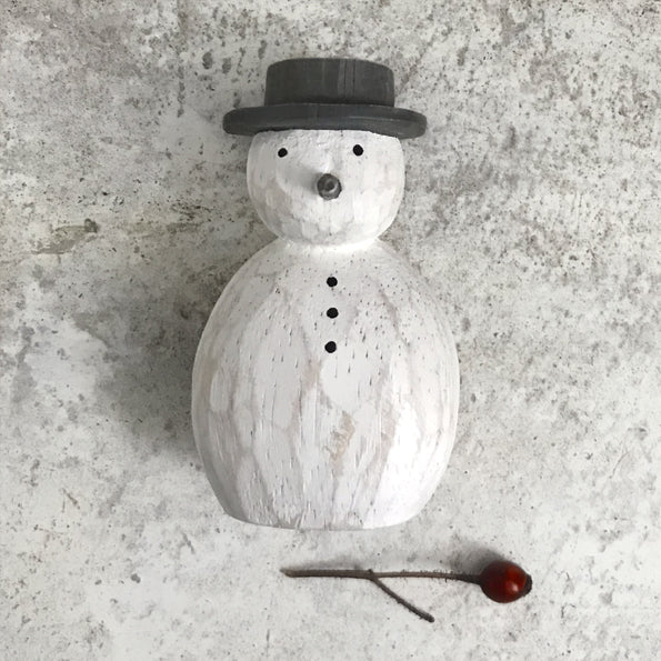 Wooden rustic Snowman