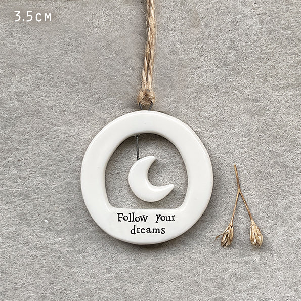 Porcelain Mini Hangers - Follow your Dreams / Adventure Awaits