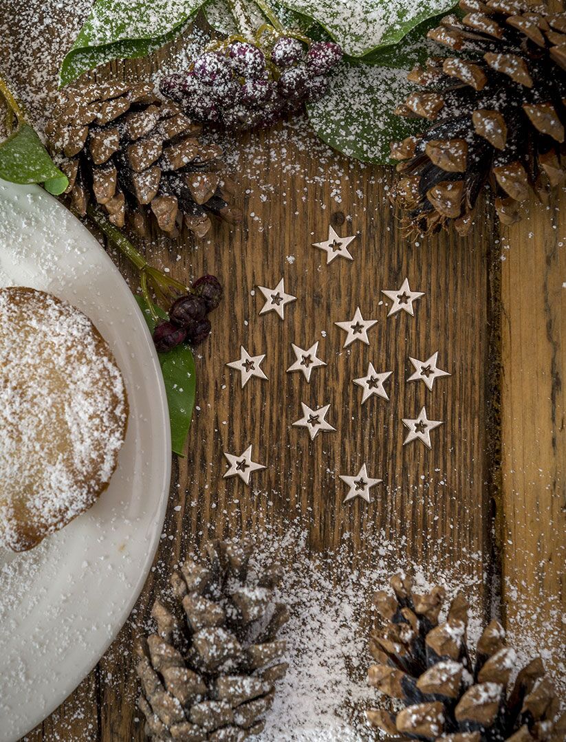 Christmas Table Confetti