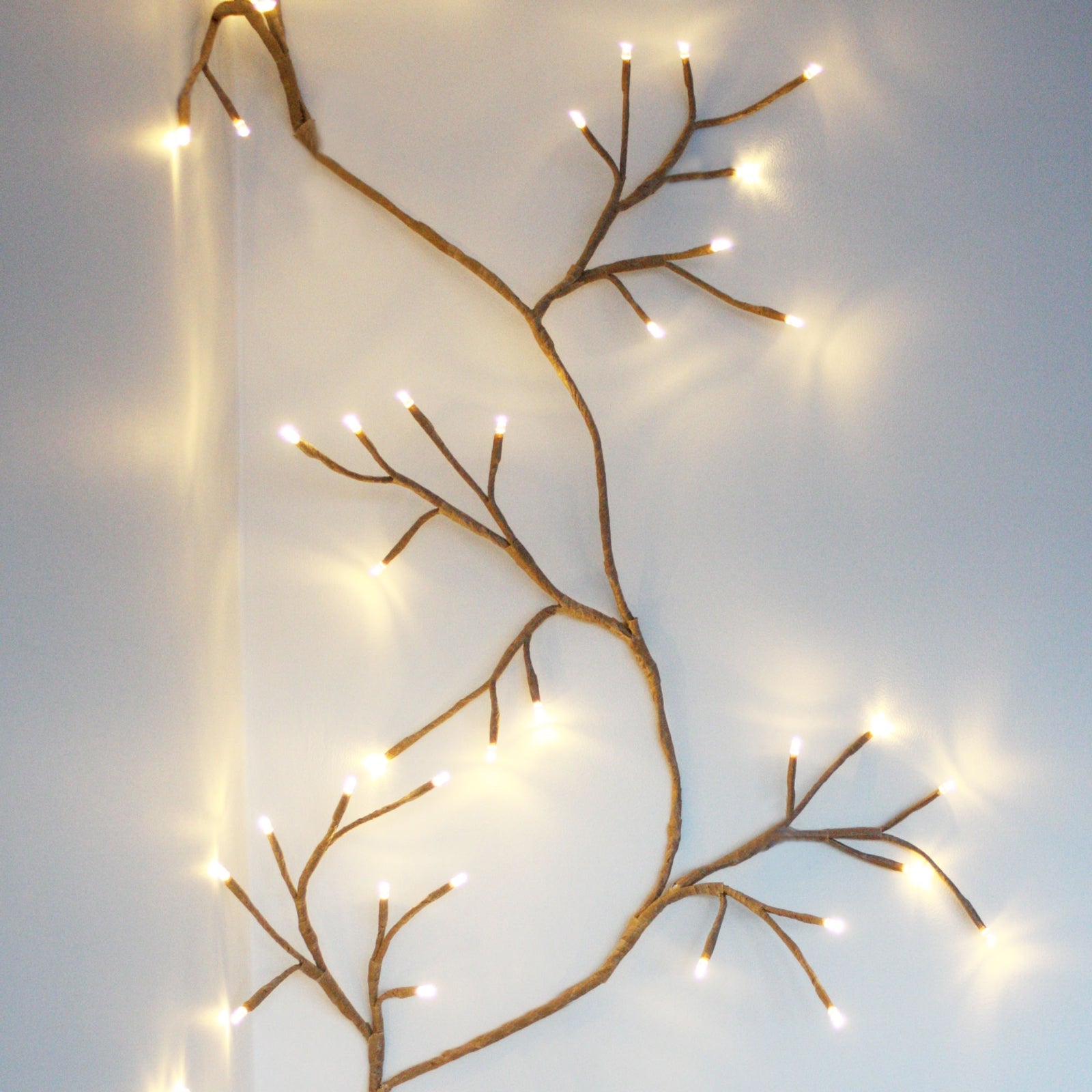 Climbing Ivy Branch